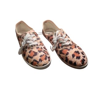 Shoes 18 Leopard Print Women's Sneakers -NIP